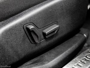Citroen C5 Aircross C-Series 1.5 Diesel Auto 130HP - Image 4