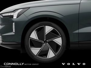 Volvo EX90 Single Motor Plus - Image 3