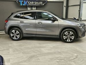 202 MERCEDES BENZ GLA 200 PROGRESSIVE EDITION - Image 2