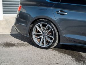 Audi A5 2.0 TDI S LINE AUTO *LOW MILEAGE* - Image 3