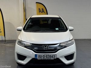 2015 Honda FIT/JAZZ 1.5 Hybrid automatic 🚗 - Image 3
