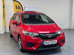 2016  Honda FIT/JAZZ 1.5 Hybrid automatic🚗 - Image 4