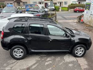 Dacia Duster low mileage nct 2028 - Image 4