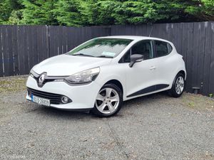 152 CLIO.. NCT 05/27..1 YEAR WARRANTY .. LOW KMS - Image 2