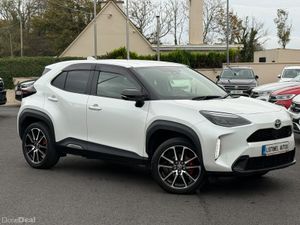 231 TOYOTA YARIS CROSS GR SPORT 1.5 PETROL HYBRID - Image 2