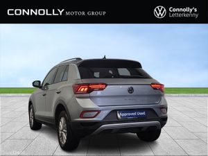 Volkswagen T-Roc 1.0 TSI 110HP - Rear View Camera - Image 4