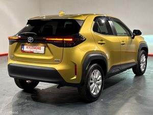Toyota Yaris Cross 1.5 HYBRID AUTOMATIC COMPACT SU - Image 4