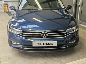221 VOLKSWAGEN PASSAT 2.0 DIESEL SE NAV - Image 4