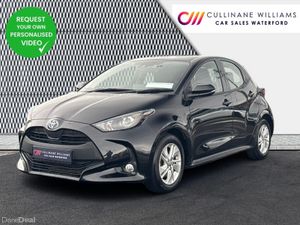 Toyota Yaris 2023 LUNA 1.5 PETROL HYBRID  AUTOMATI - Image 3