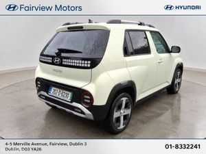 Hyundai INSTER ELEGANCE 49KWH - DEMO - - Image 2