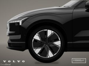 Volvo EX30 P5 Long Range Ultra - Image 3