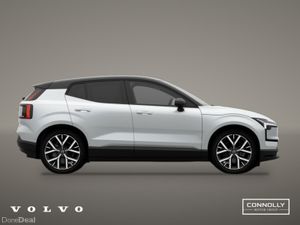 Volvo EX30 P5 Long Range Ultra Black Edition - Image 4