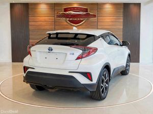 2018 Toyota C-HR Hybrid G leather Spec - Image 4