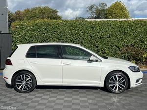 Volkswagen Golf HIGHLINE 1.4 TSI AUTO // APPLE CAR - Image 2