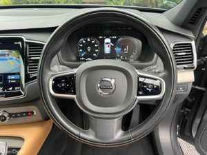 Volvo XC90 INSCRIPTION T8 AWD 7-SEATER 2.0 HYBRID - Image 4