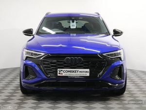 Audi Q8 e-tron Black Edition - Image 2