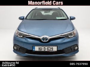 2016 Toyota Auris TOURING Sol 1.8 Petrol Hybrid - Image 3