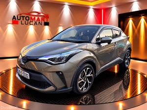 TOYOTA C-HR 2020  32K KM ONLY - Image 2