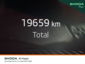 Skoda Karoq SELECTION 2.0TDI 150HP DSG - Image 4