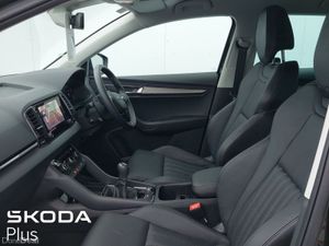 Skoda Karoq SELECTION+ 2.0TDI 115HP *HEATED SEATS* - Image 4
