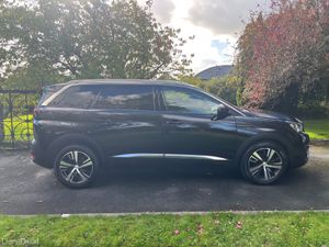 Peugeot 5008 2019 Automatic - Image 2