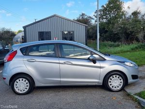 2013 FORD FIESTA ZETEC DIESEL €2,222 - Image 2