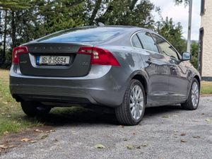 2016 VOLVO S60 D3 SE 4DR - Image 4