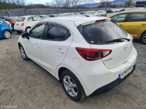 Mazda Demio 1.3L Petrol Automatic (6194) - Image 4
