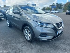 Nissan Qashqai 1.3 DIG-T ACENTA PREMIUM - Image 4
