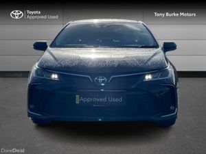 Toyota Corolla Saloon - LUNASPORT Edition - 1.8 Hy - Image 4
