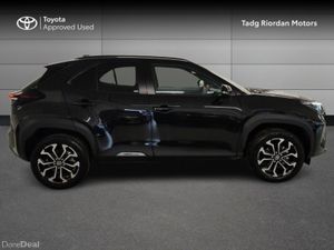 Toyota Yaris Cross LUNA SPORT - Image 3