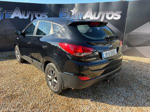 2014 Hyundai ix35 1.7 Diesel Manual Black - Image 3