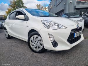 Toyota Aqua 2016 - Image 2