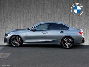 BMW 3-Series 330e M Sport Saloon - Image 4