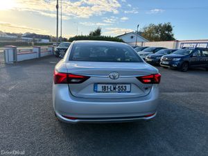 Toyota Avensis 1.6 D4D Luna FSH 2018 - Image 3