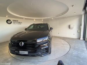 Volkswagen Touareg 3.0 V6 TDI 4Motion 286 Black Ed - Image 2