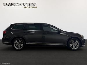 2022 VOLKSWAGEN PASSAT 2.0 TDI ELEGANCE AUTO - Image 4
