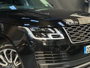 LAND ROVER RANGE ROVER P400E VOGUE AWD - Image 3