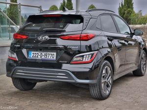 Hyundai KONA Kona EV Premium 64 kWh, Leather - Image 4