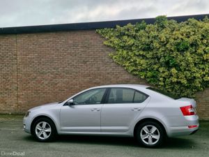 Skoda Octavia 1.6 TDI LOW KMS FINANCE AVAILABLE - Image 4
