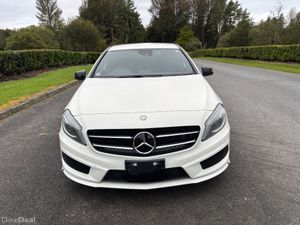 MERCEDES BENZ A180 AMG NIGHT PACK AUTO 2015 - Image 2