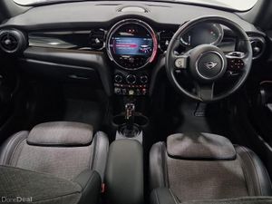 Mini Cooper Electric Level 2 - Image 4