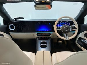 Mercedes-Benz CLA CLA 200 RHD | Reversing Camera, - Image 4