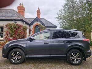 Toyota RAV4,LOW KMS,NCT, 2/YR WARRANTY,€ 330 MONTH - Image 2