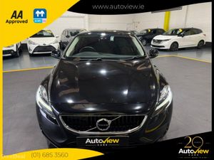 Volvo V40 T 3 1.5 Petrol Automatic. AA APPROVED // - Image 2