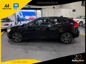 Volvo V40 T 3 1.5 Petrol Automatic. AA APPROVED // - Image 4