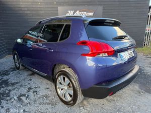 Peugeot 2008 1.2 AUTO 5DR HIGH SPEC - Image 4
