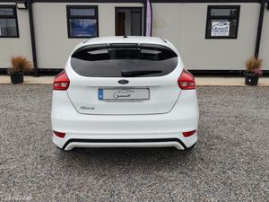 Ford Focus ONLY €45 P/W ST-LINE TDCI - Image 3