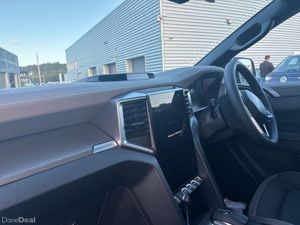 Volkswagen Amarok VW AMAROK AV 3.0 237BHP  A10A 4D - Image 3