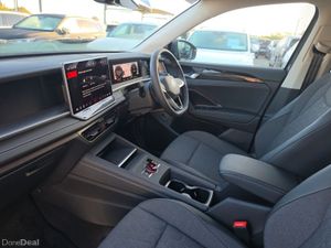 Volkswagen Tayron 2.0 TDI 150HP Edition 75 DSG - Image 3